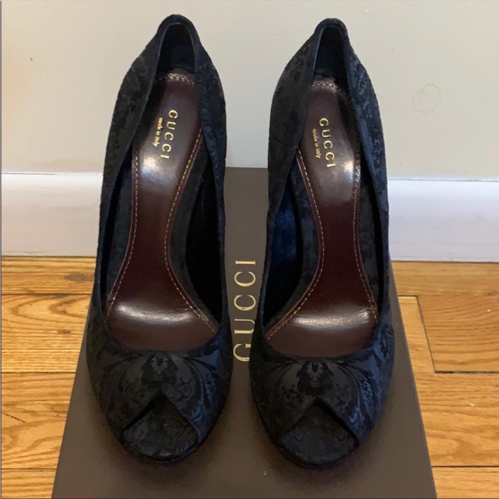 Gucci Suede Pineapple Peep Toe Heels in Black